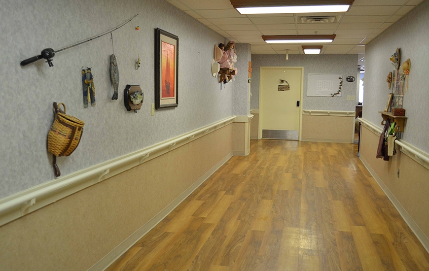 NorthWoodsVillage Hallway2
