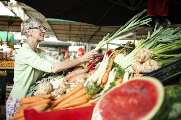 How to Make the Most of a Trip to the Local Farmers’ Market