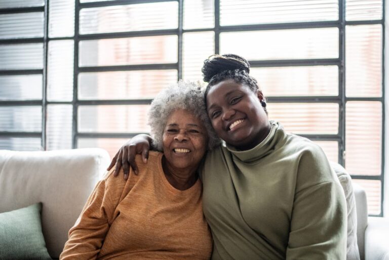 Understanding the Difference Between Dementia and Alzheimer’s Disease