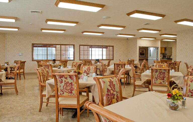 AllisonvilleMeadowsHC Dining
