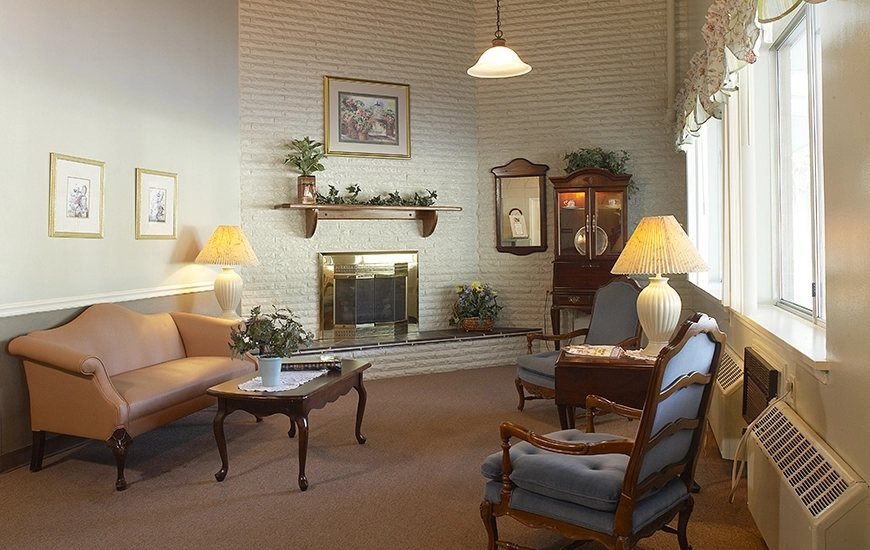 ElkhartMeadows SittingArea