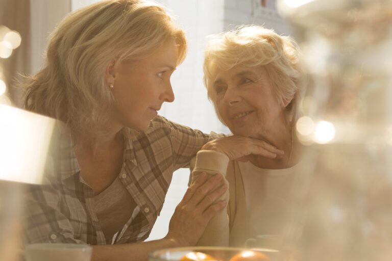 Common Warning Signs of Depression in Seniors
