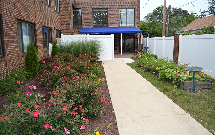 SummitCity Exterior