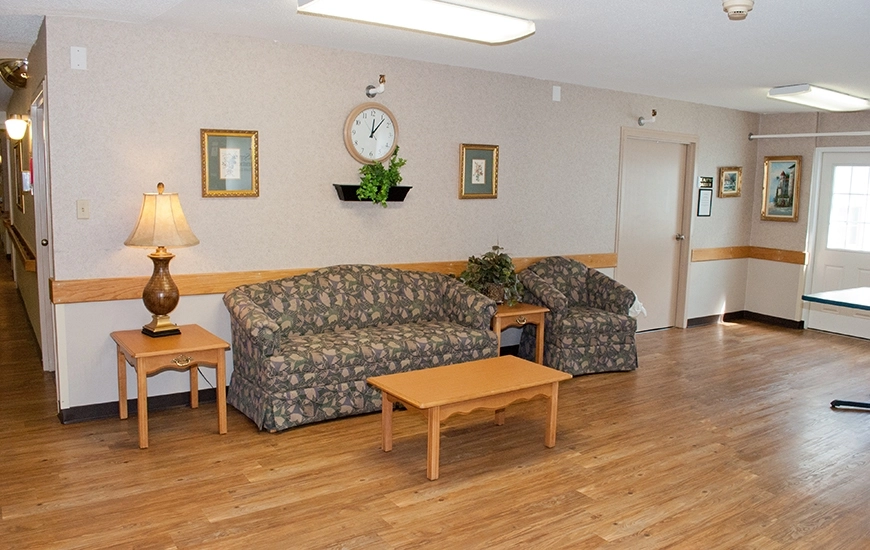 EdgewaterWoods SittingArea