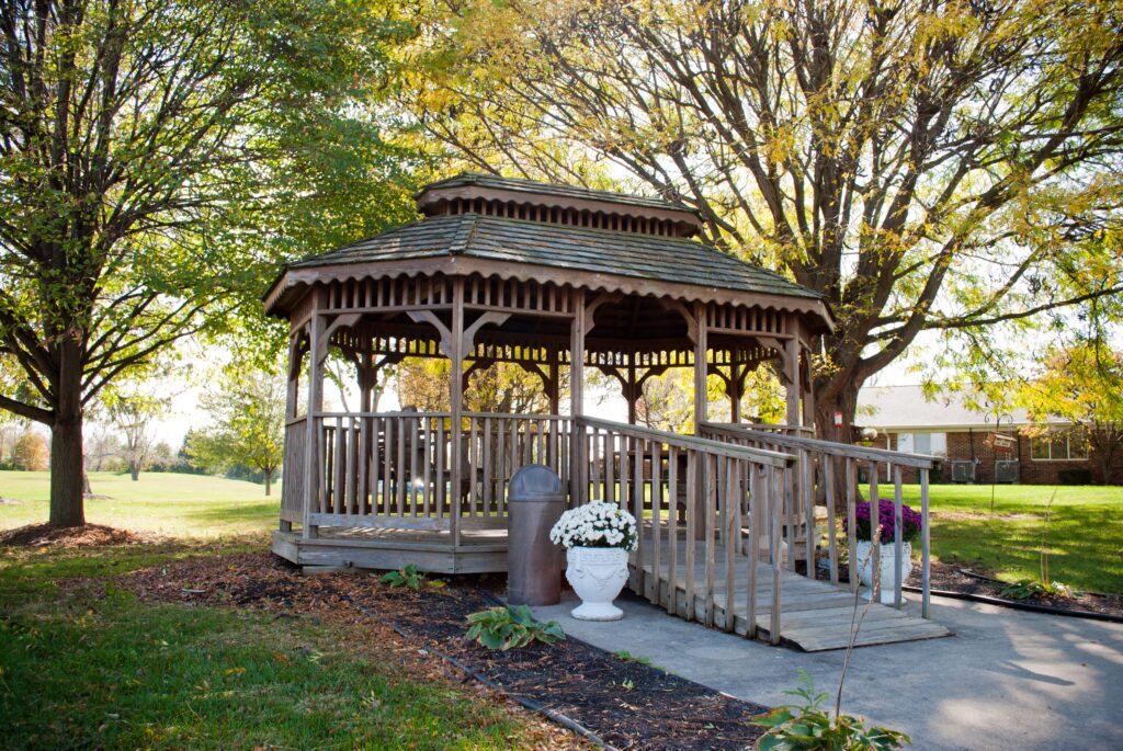 ArborGroveVillage Gazebo2