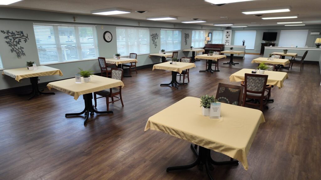 Riverside Village Dining 10.25