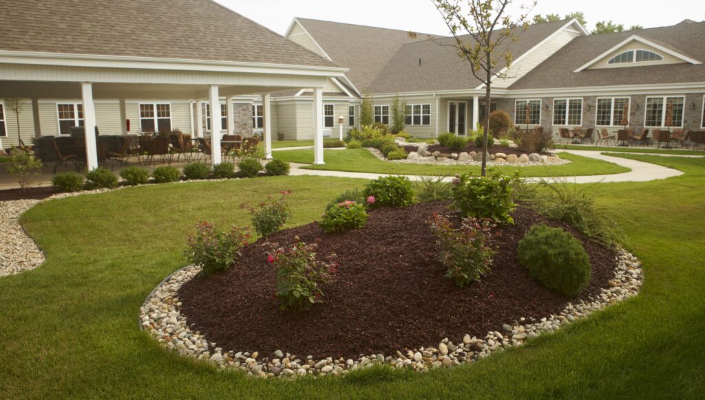 CreeksideVillage Garden