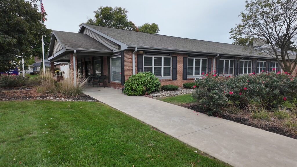 Riverside Village Entry 10.25