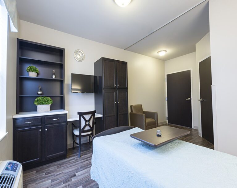 Saber Sage Bluff Indiana5360