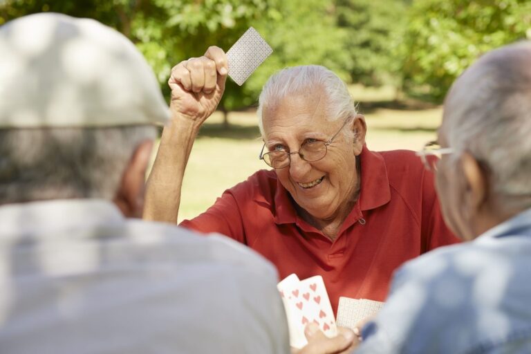 Social Activities for Seniors in Assisted Living
