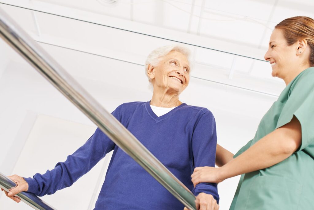 4 Types of Physical Therapy for Seniors
