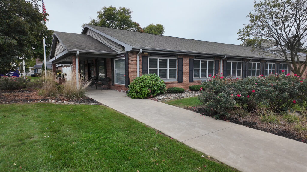 Riverside Village Entry 10.25